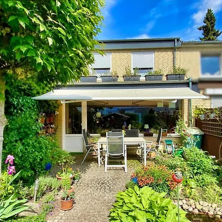 Gartenruhe An Der Messe